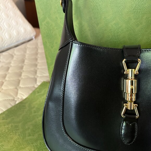 Gucci Jackie 1961 Medium bag in Black in Good Condition - Picture 4 of 14